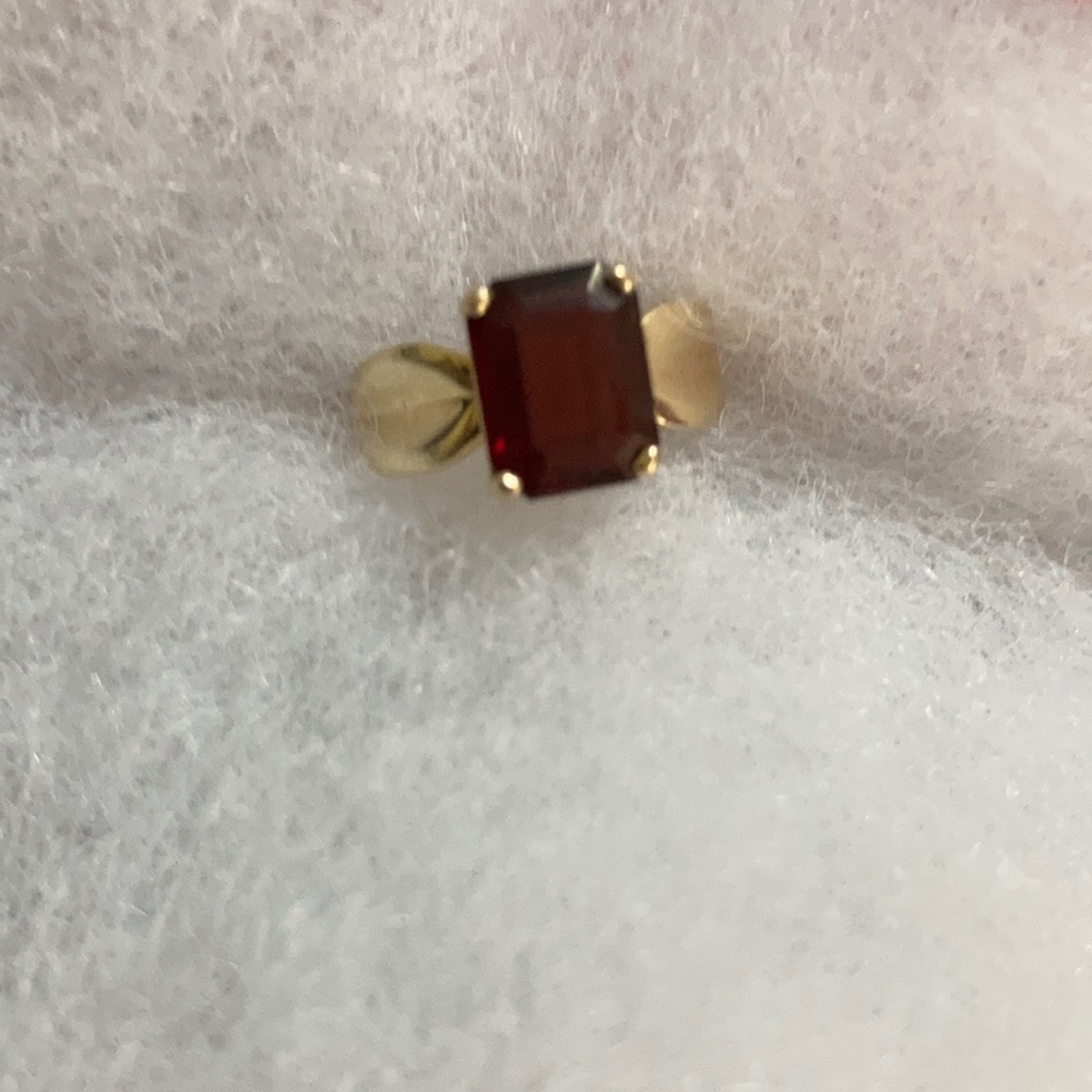 Garnet Ring